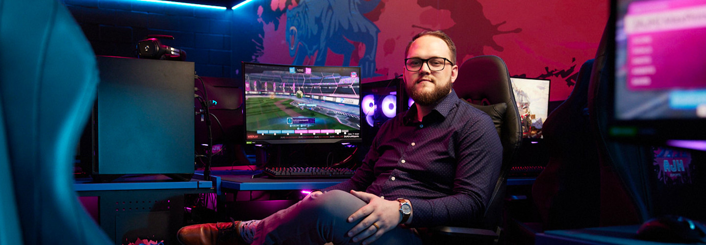 沉浸式體驗：如何在VR中暢玩Dota 2